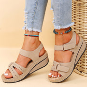 SELINA™ | Strap Wedge